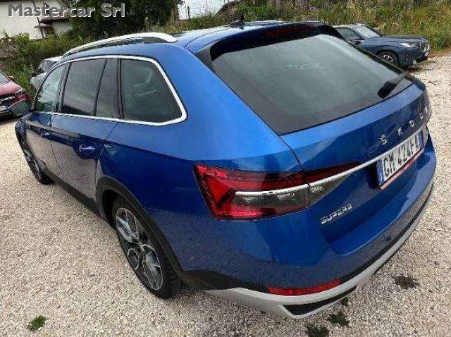 SKODA Superb Superb Wagon 2.0 tdi evo Scout 4x4 200cv dsg - GM4