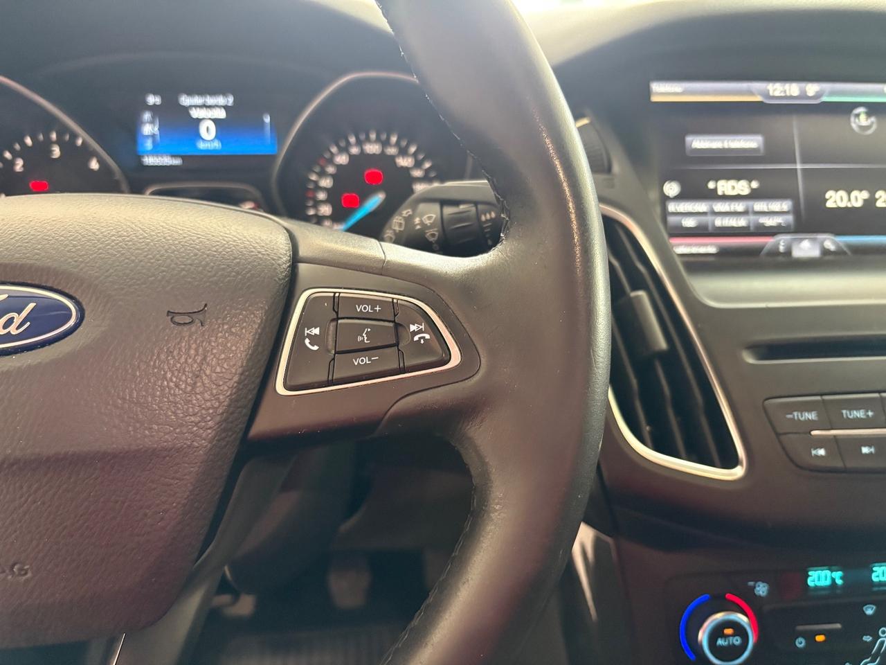 Ford Focus 1.5 TDCi 120 CV Titanium permute finanziamenti