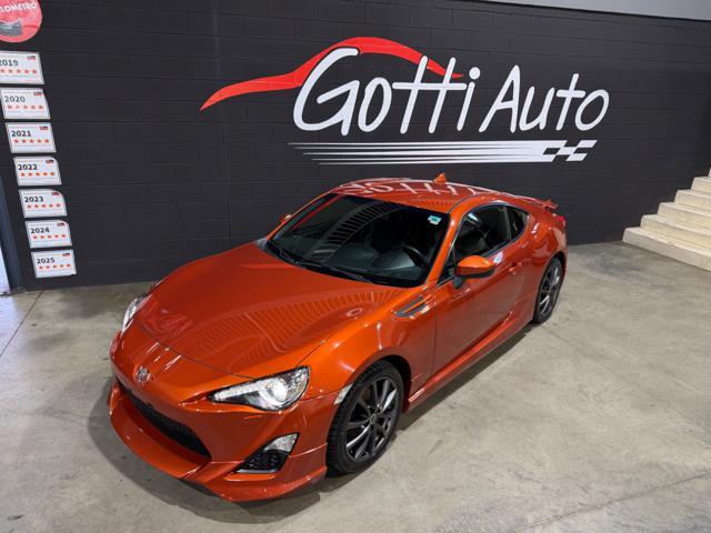 TOYOTA GT86 KIT RESTYLING GME RACING ORANGE SCARICO SERVICE
