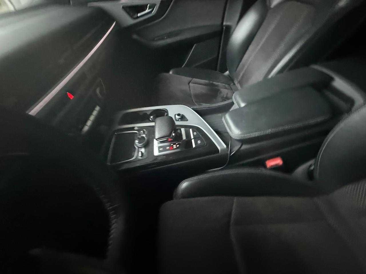 Audi Q7 50 TDI quattro tiptronic Business