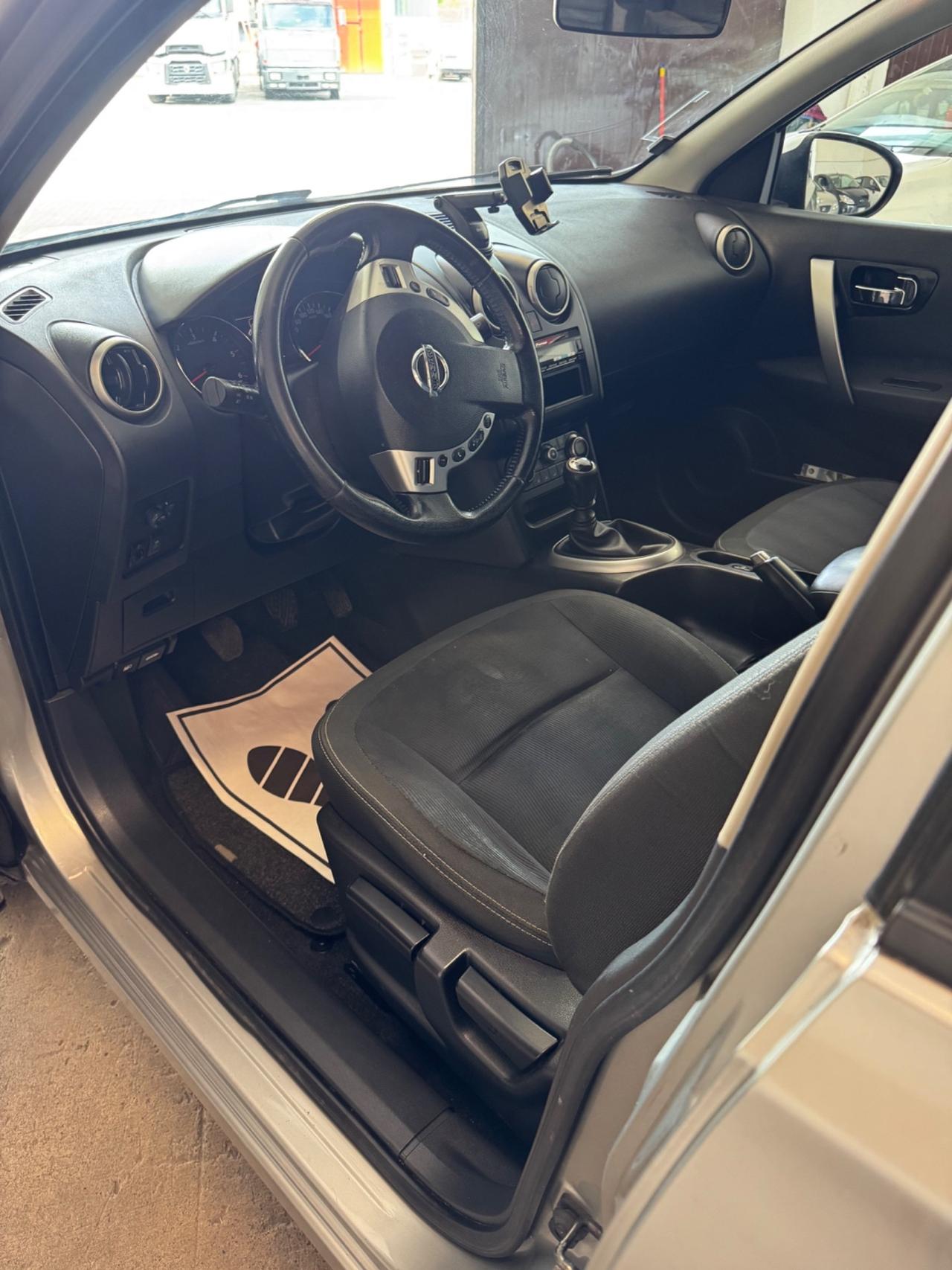 Nissan Qashqai 1.5 dCi DPF Tekna