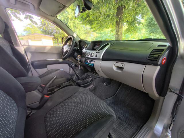 MITSUBISHI L200 2.5 DI-D/178CV 4X4