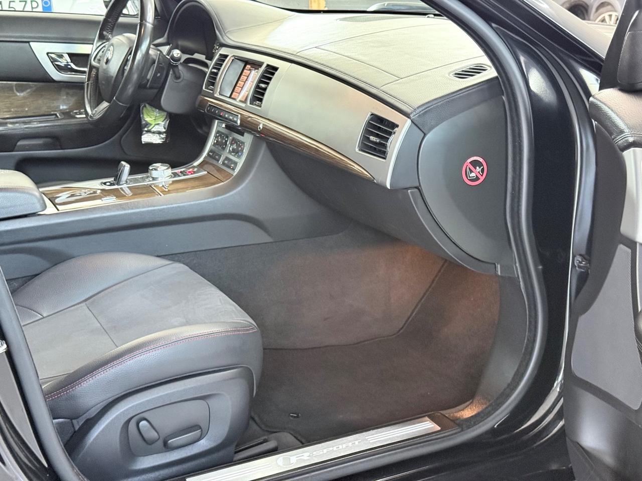 Jaguar XF 2.2 D 200 CV Portfolio
