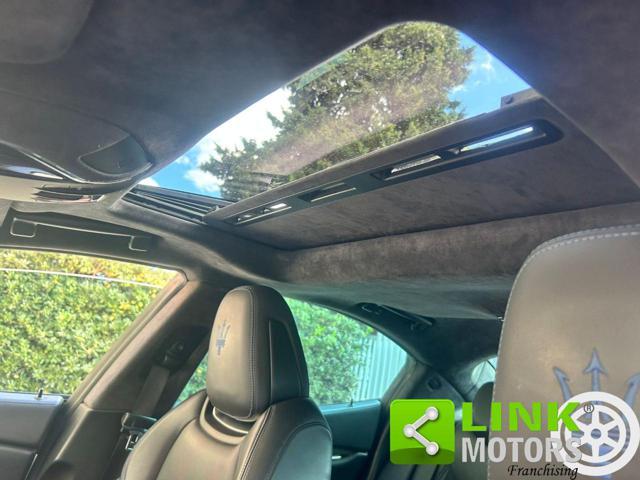 MASERATI Ghibli L4 330 CV MHEV Gransport