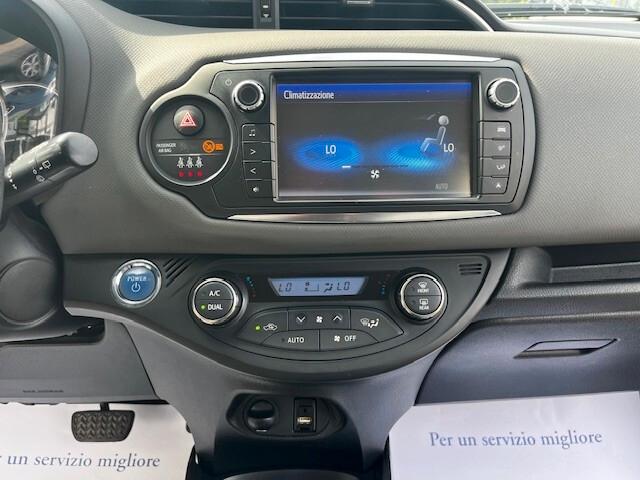 Toyota Yaris 5p 1.5h Active 75 CV " X NEOPATENTATI "