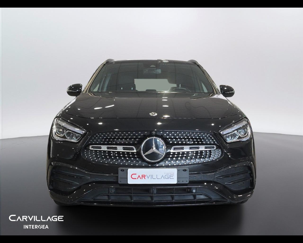 Mercedes-Benz GLA 180 Premium auto