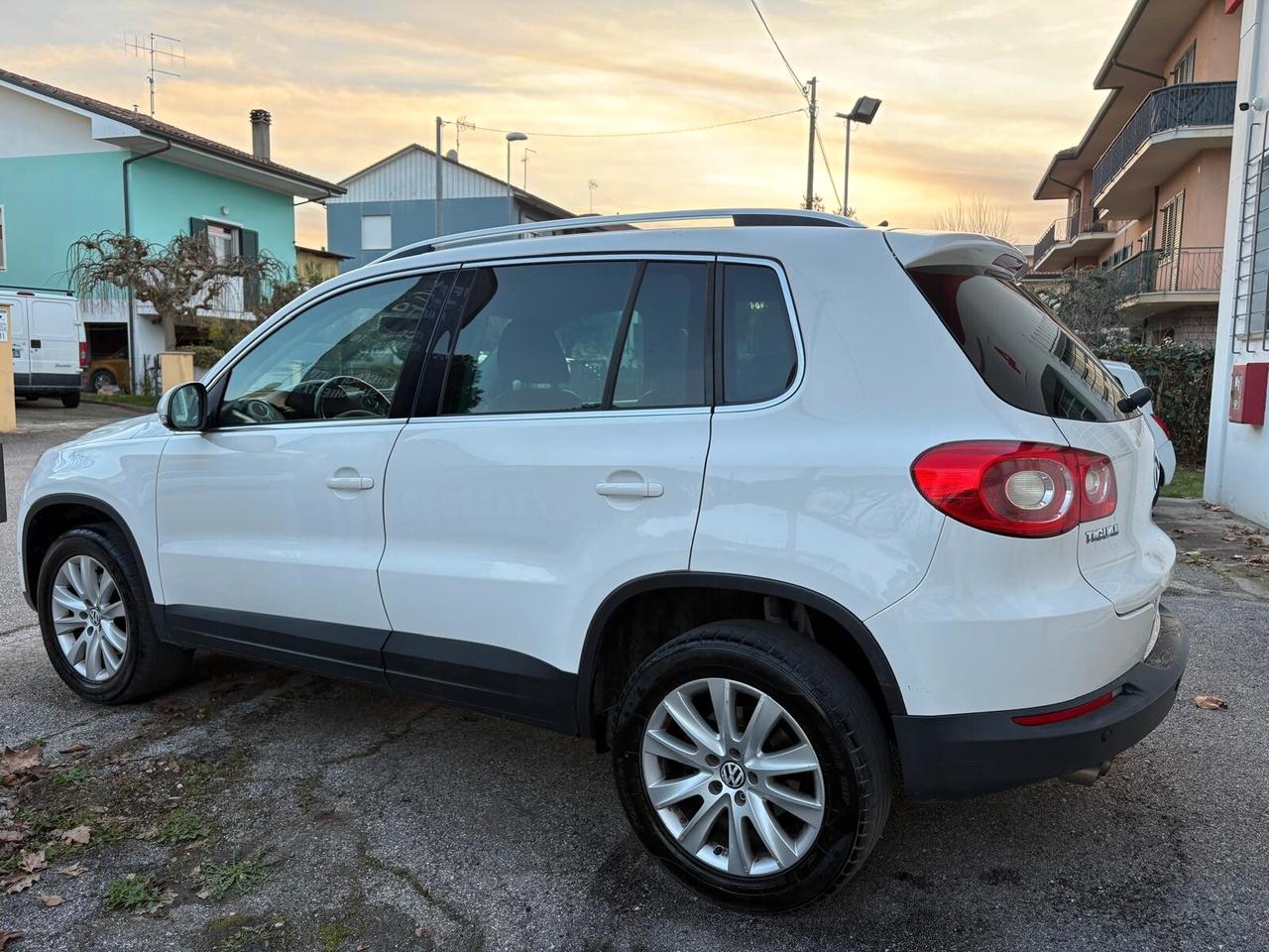Volkswagen Tiguan 2.0 TDI AUTOM. GARANZIA.