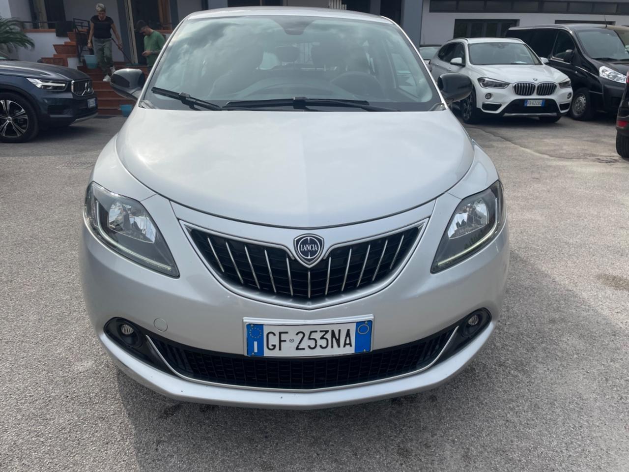 Lancia Ypsilon 1.0 FireFly 5 porte S&S Hybrid Ecochic Gold