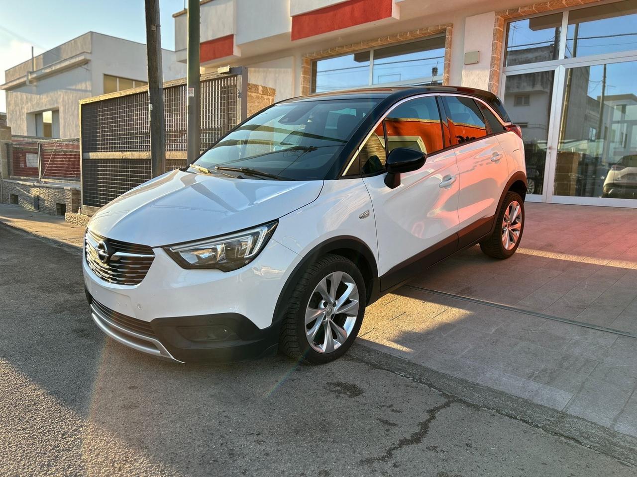 Opel Crossland X 1.5D -2017 B-COLOR/CAMERA