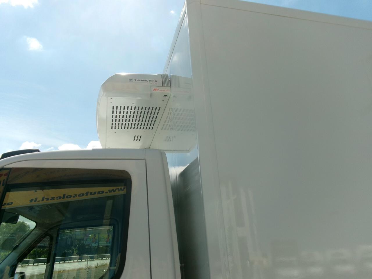 Iveco Daily 35C14 2.3 140CV E6 HI-MATIC FRIGO 7 PEDANE FRBX 06/2028 185000 KM