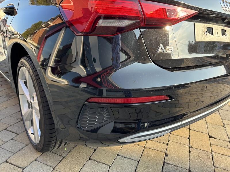 Audi A3 Sportback 35 2.0 tdi Business Advanced s-tronic LED-TETTO-18"