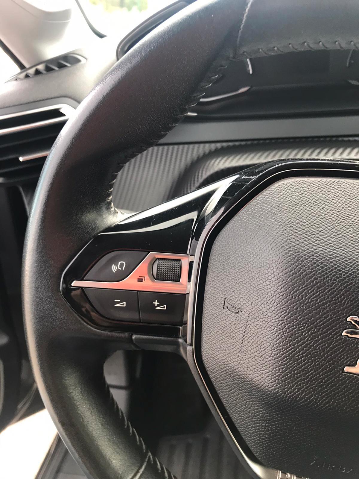 Peugeot 208 1.5 BlueHDi 100 cv Active