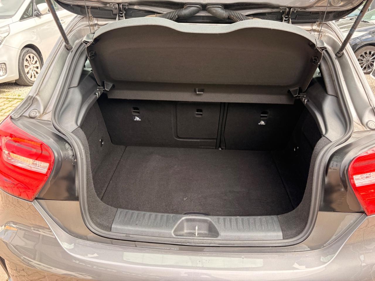 Mercedes-benz A 180 CDI Automatic Premium AMG