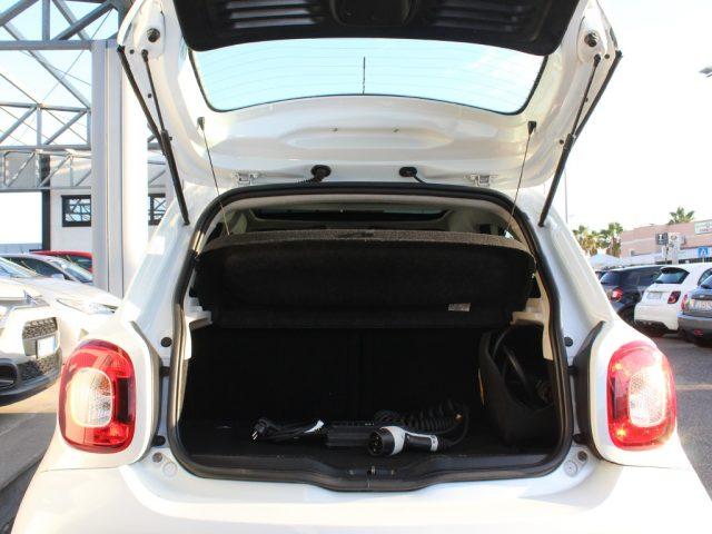 SMART ForFour EQ Pulse