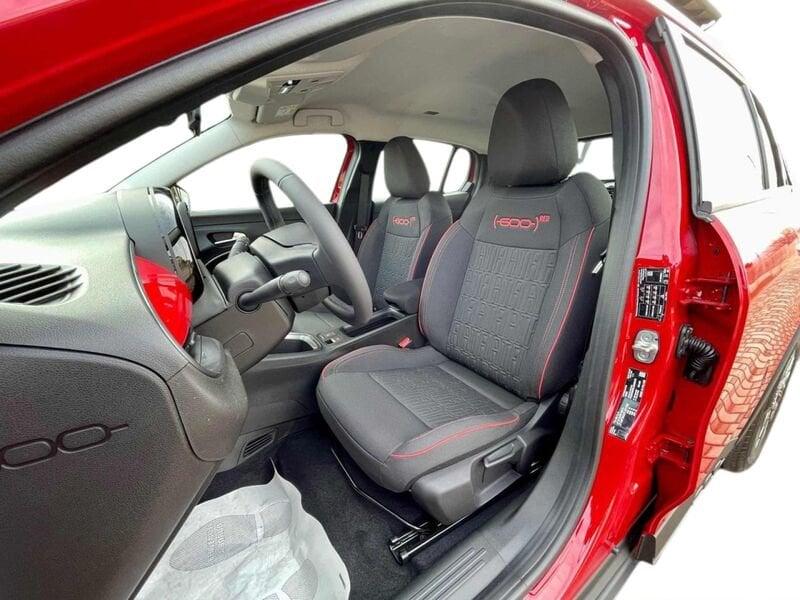 FIAT 600e 54 KWH Red - KM0