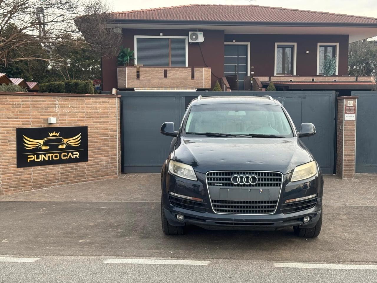 Audi Q7 3.0 V6 TDI 233CV quattro tiptronic