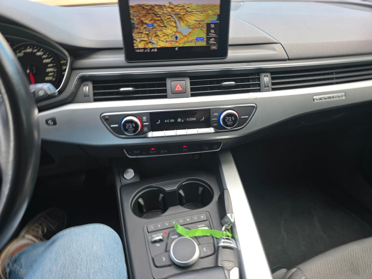 Audi A4 allroad 2.0 TDI 190CV 149000KM-2016