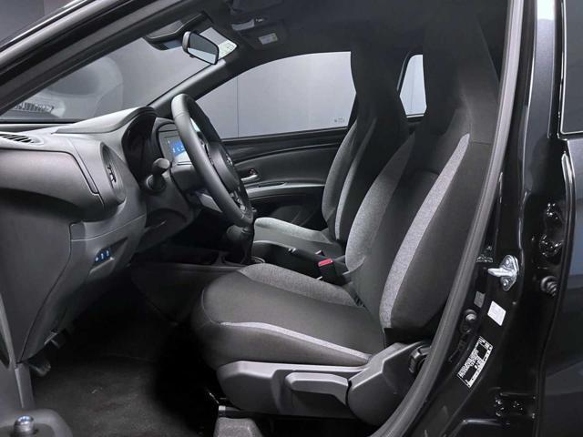 TOYOTA Aygo X 1.0 ACTIVE 72cv PREZZO REALE PRONTA CONSEGNA