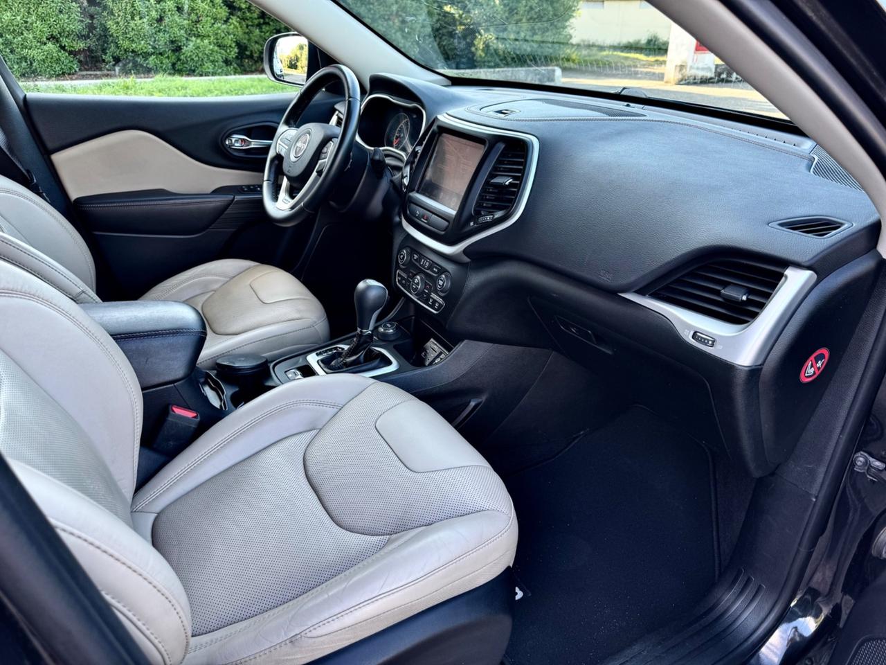 Jeep Cherokee 2.2 Mjt II 4WD Active Drive Overland 2016