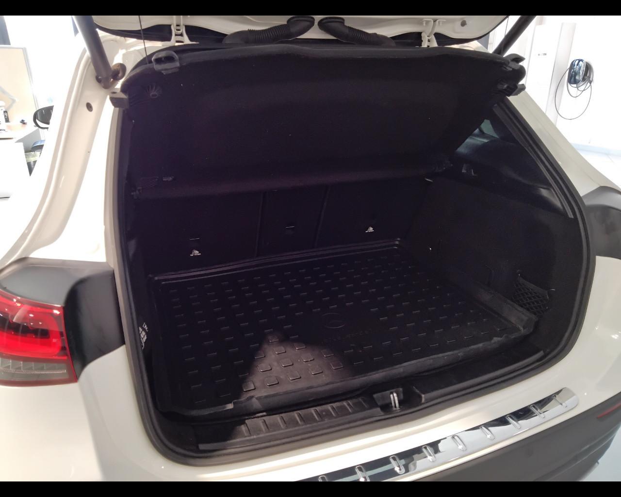 Mercedes-Benz GLA-H247 2020 - GLA 200 d Premium auto