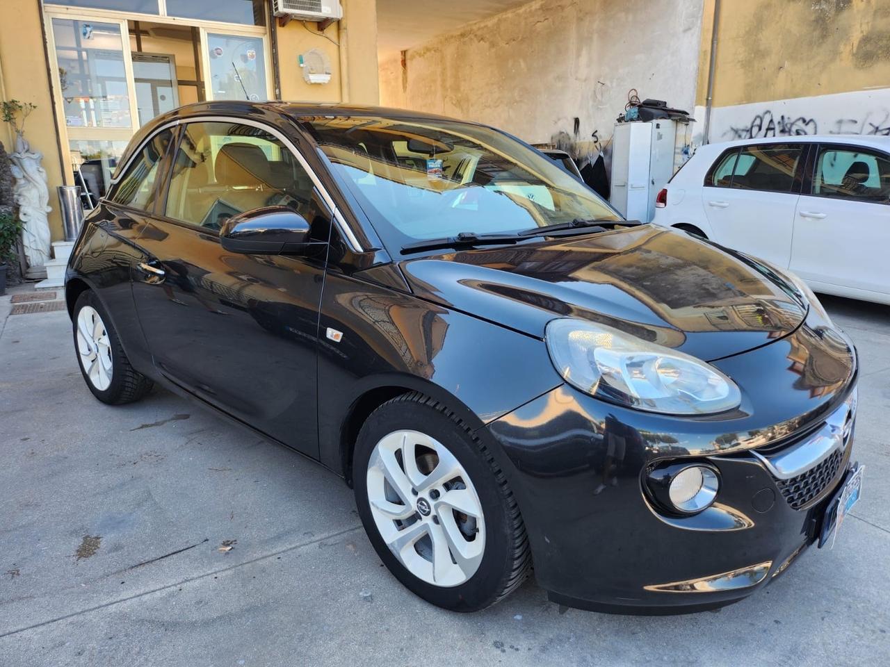 Opel Adam 1.4 87 CV GPL Tech Glam