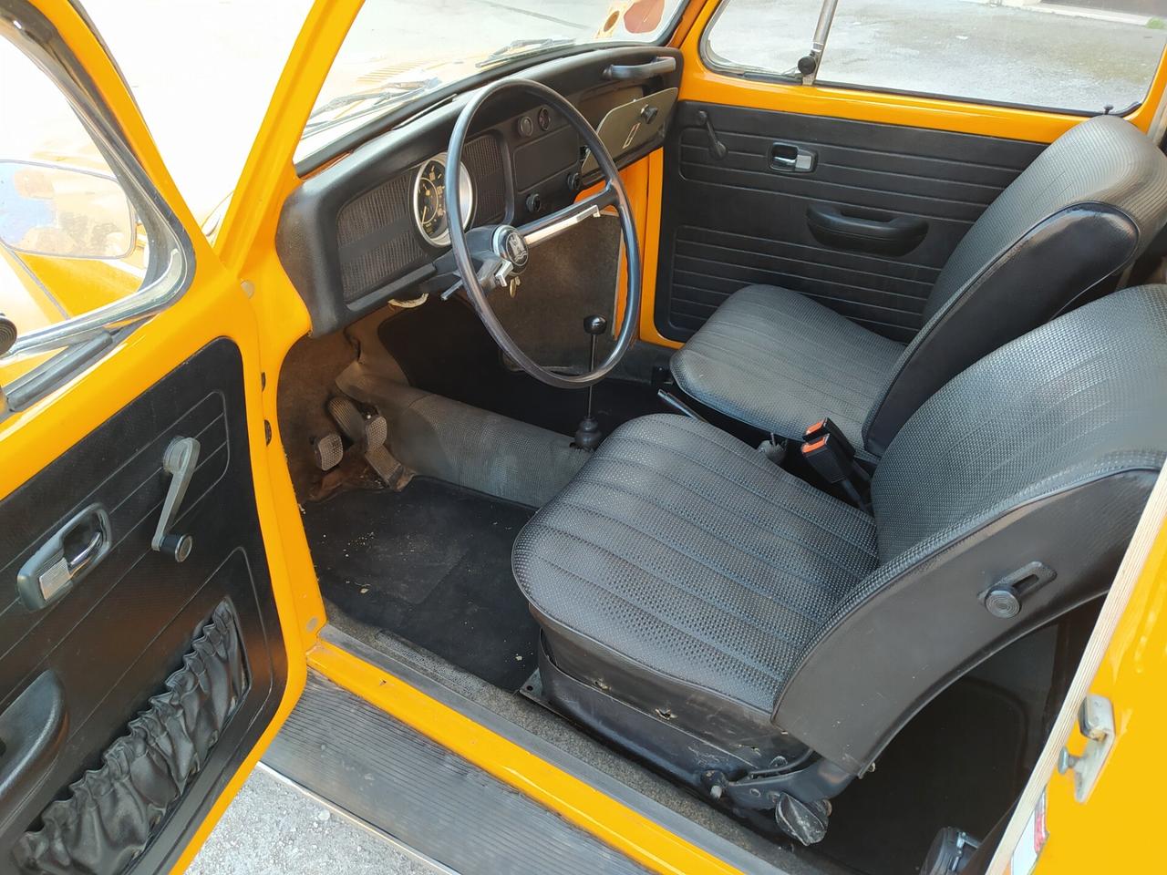 Volkswagen Maggiolino 1300 ASI Vetro piatto