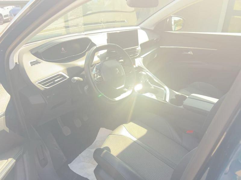 Peugeot 3008 3008 PureTech Turbo 130 S&S Allure