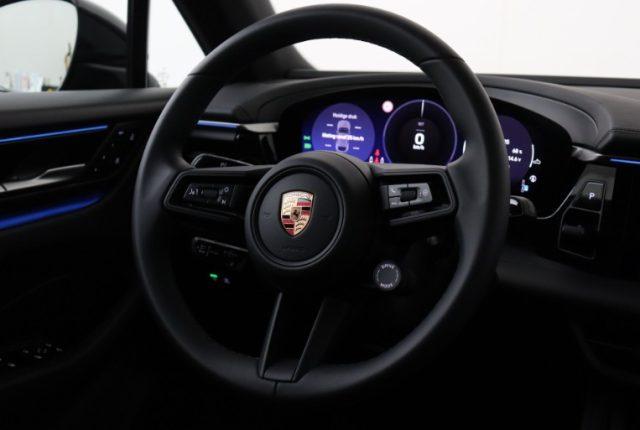 PORSCHE Macan Ev Bose Tetto Panoramico PASM