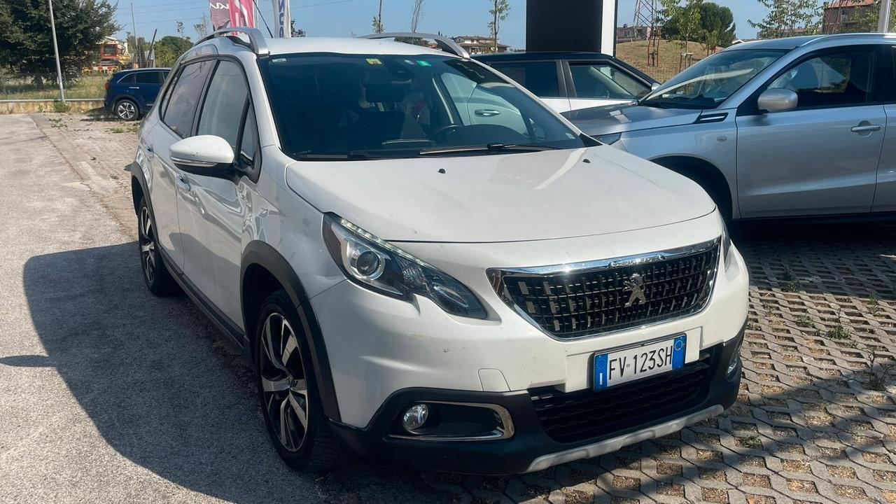 Peugeot 2008 BlueHDi 100 Allure
