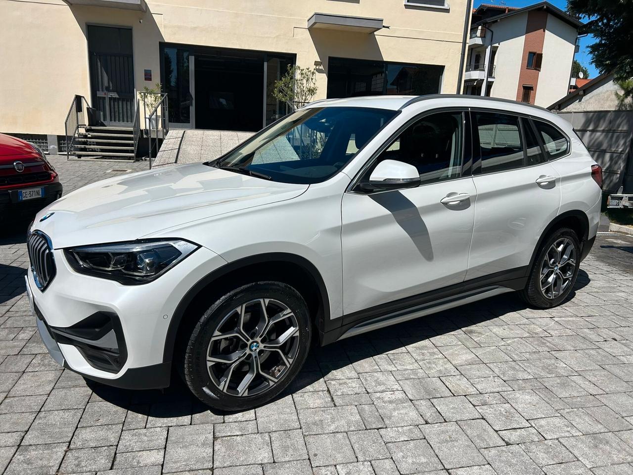 Bmw X1 sDrive18d xLine Plus NAVI PRO