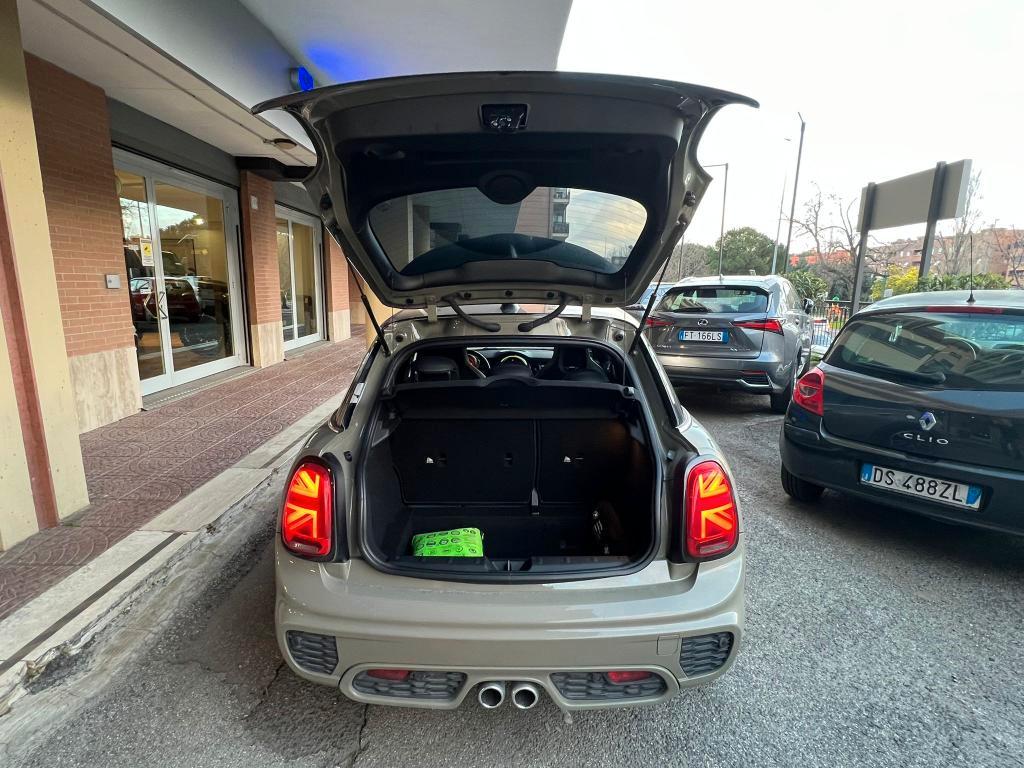 Mini Cooper SD 5p Cooper SD Hype JCW 5p Auto *Promo SD 2026*