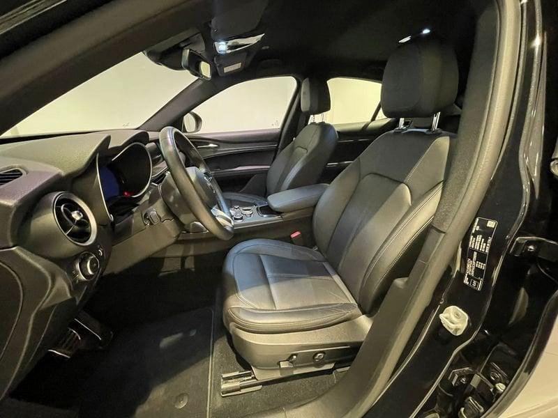 Alfa Romeo Stelvio 2.2 Turbodiesel 160 CV AT8 RWD Ti