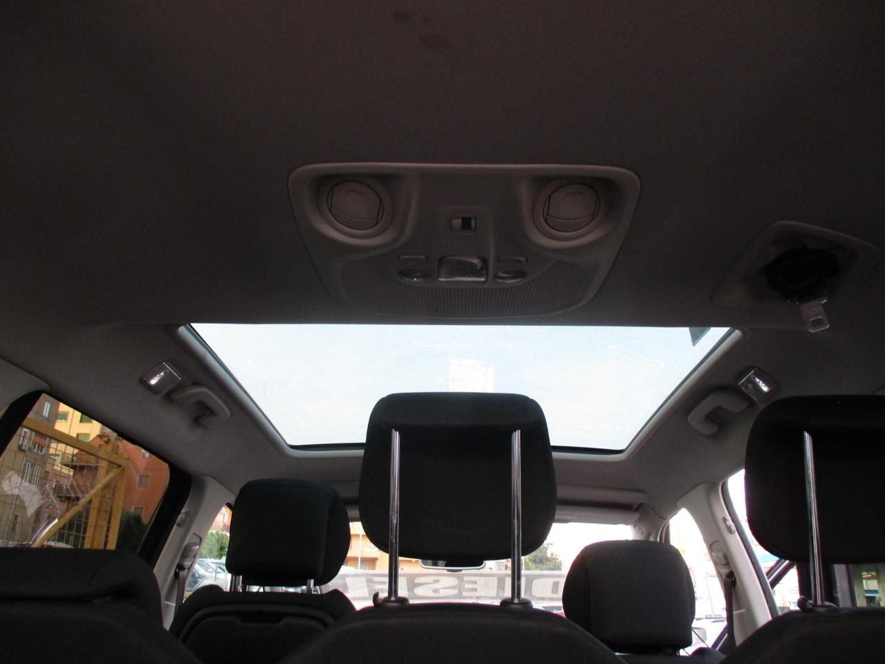 Citroen Grand C4 Picasso 2.0 HDi 150 STRAFULL 7 POSTI