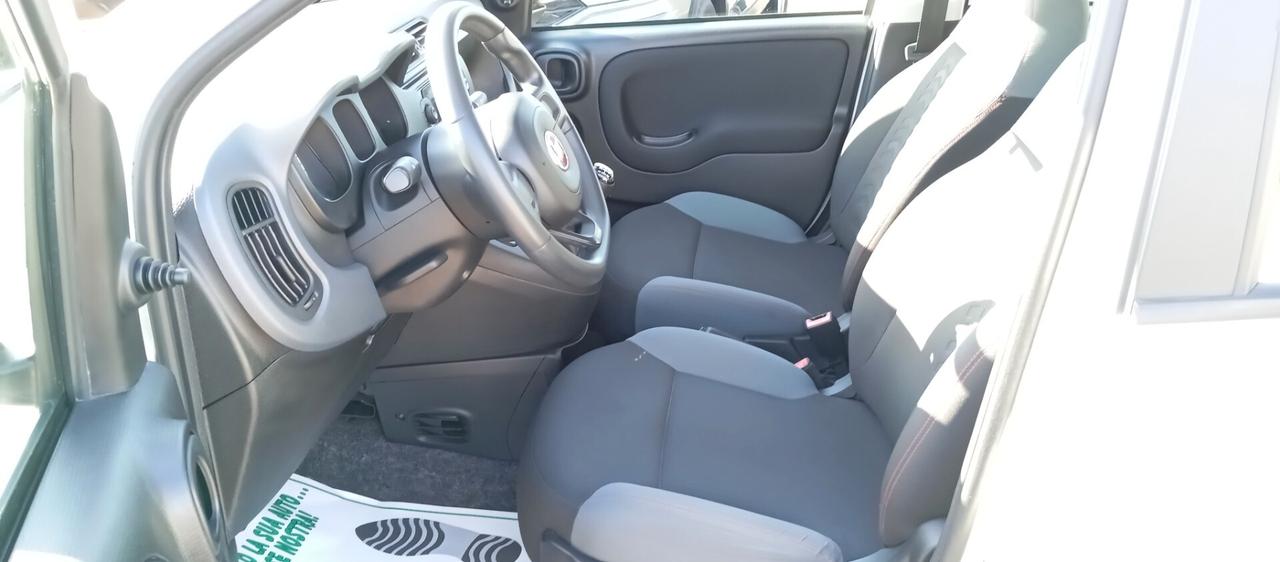 Fiat Panda 1.2i 69 CV - Garanzia-Neopatentati