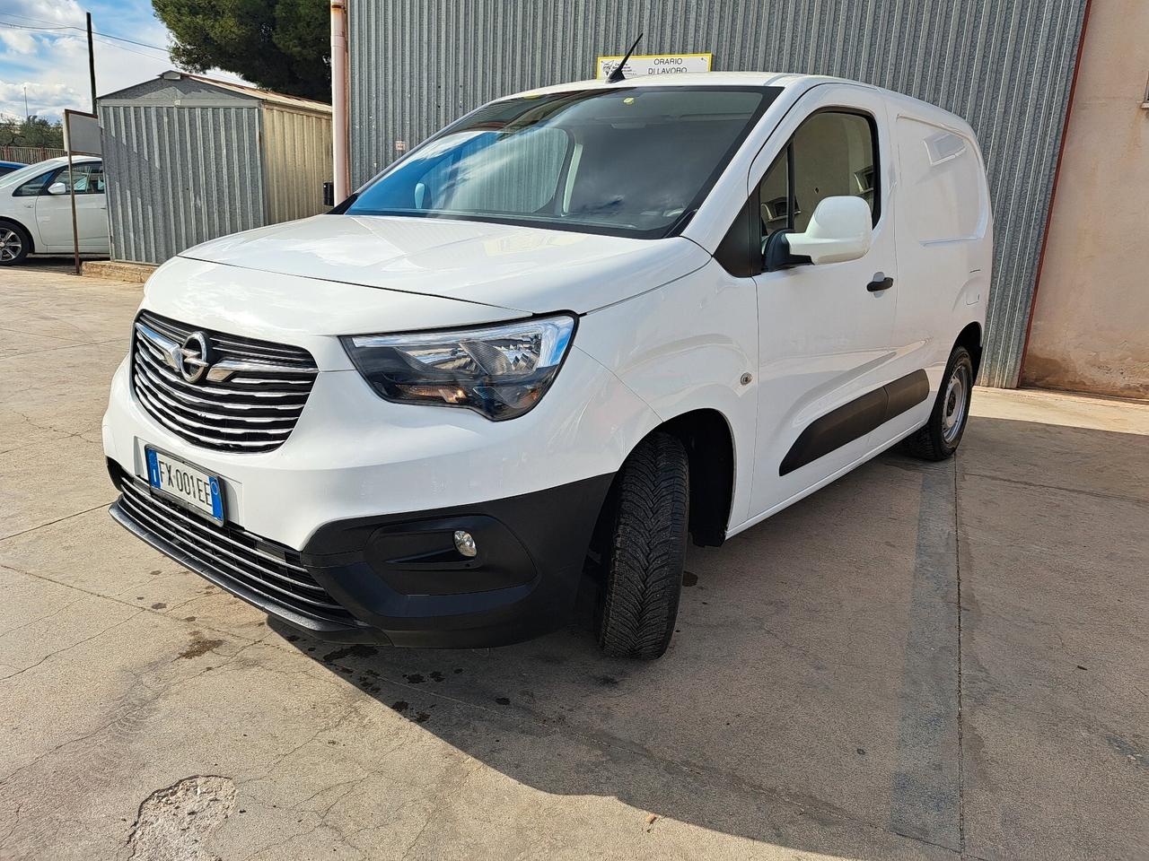 Opel Combo Cargo 1.6 Diesel 100CV 3 POSTI - 2019