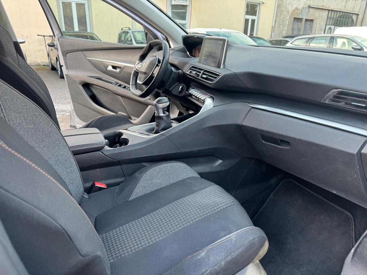 Peugeot 5008 BlueHDi 130 S&S Business 7 POSTI