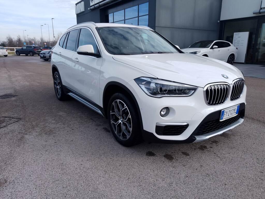 BMW X1 18 d xLine sDrive Steptronic