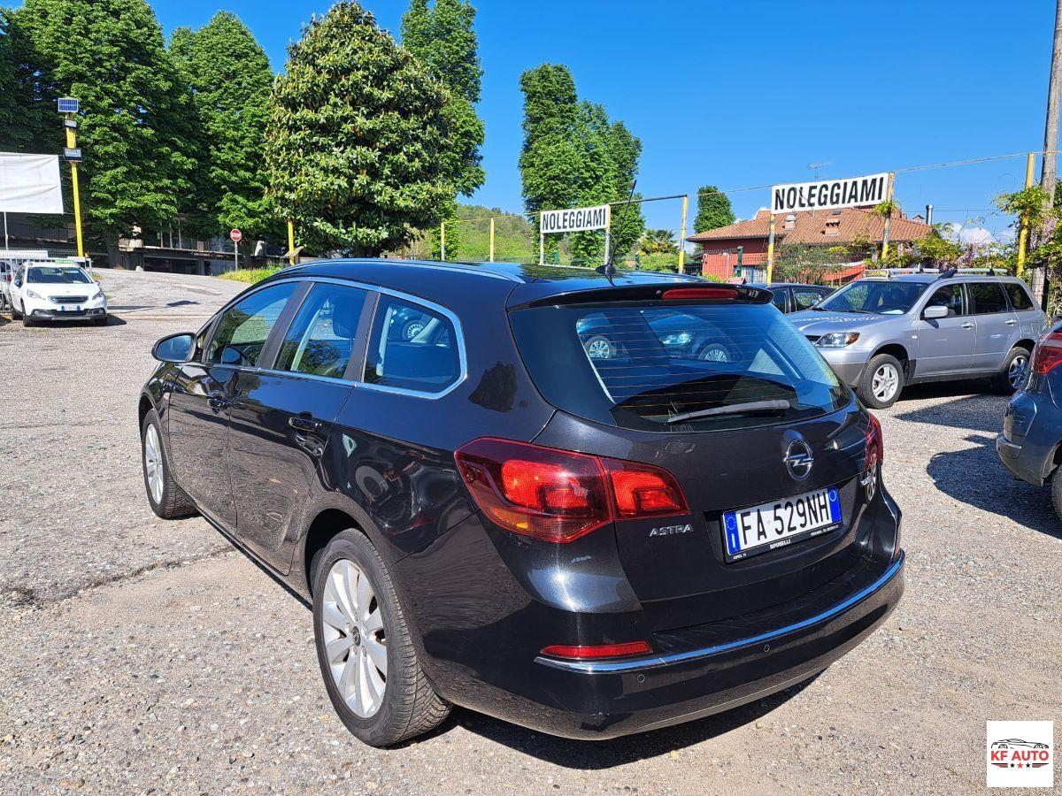 OPEL - Astra Station Wagon - Astra 1.6 CDTi Sports Tourer