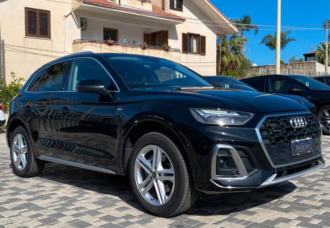 Audi Q5 S line 2.0 TDI 204CV s-tronic mhev quattro 40