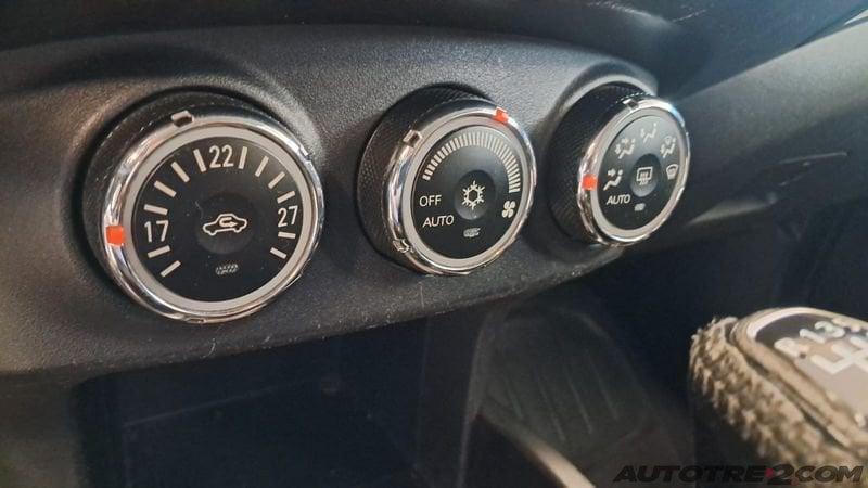Mitsubishi Outlander Outlander 2.2 DI-D Intense DPF