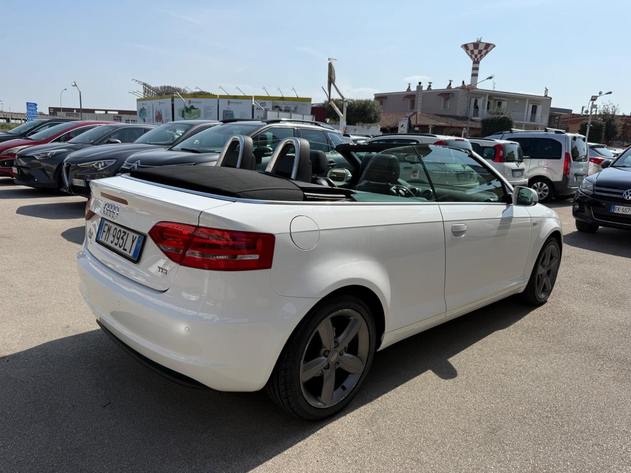 Audi A3 Cabrio 2.0 TDI 140 CV S LINE