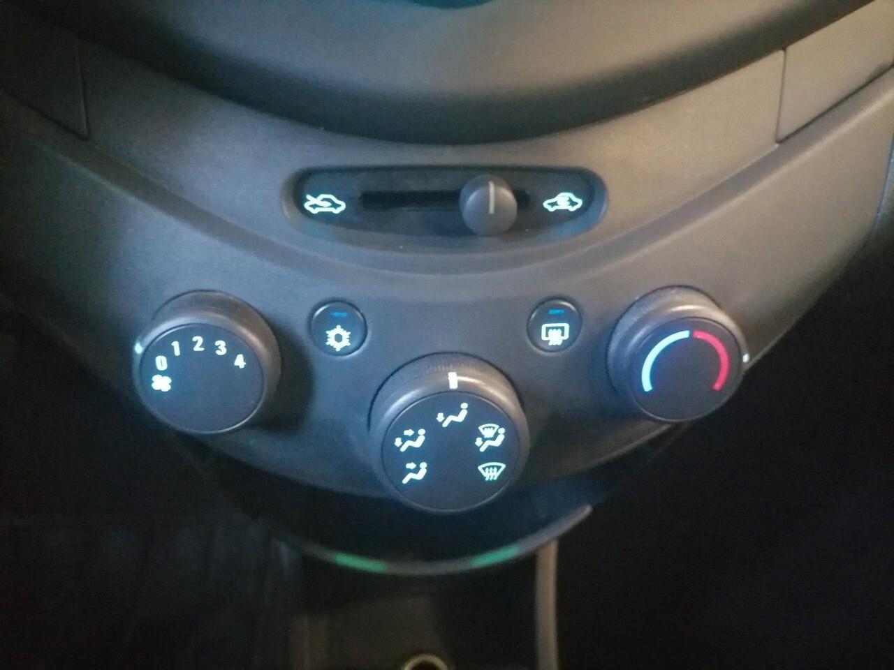 Chevrolet Spark 1.0 LS Plus GPL Eco Logic