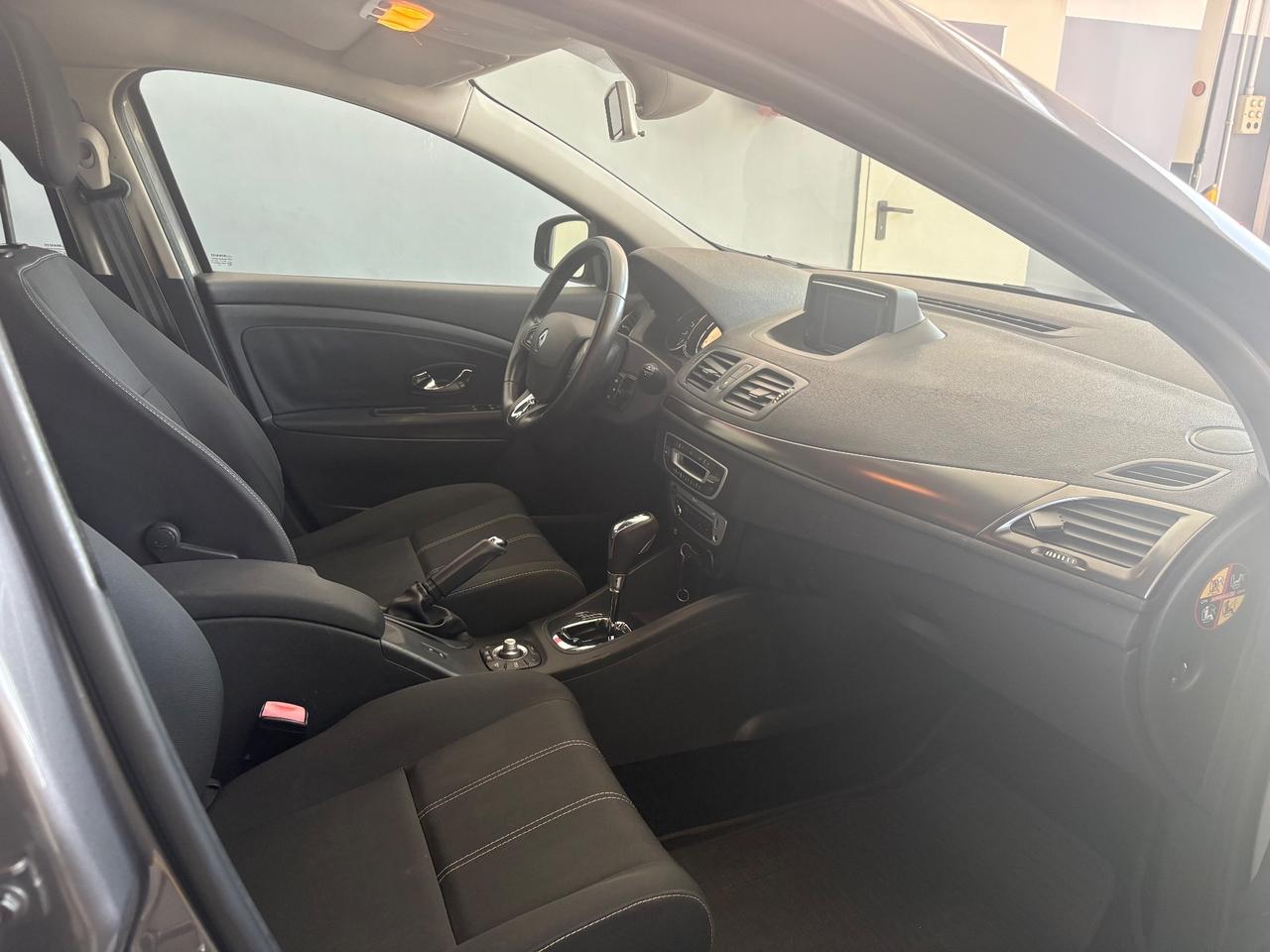 Renault Megane Mégane 1.5 dCi 110CV EDC SporTour Limited