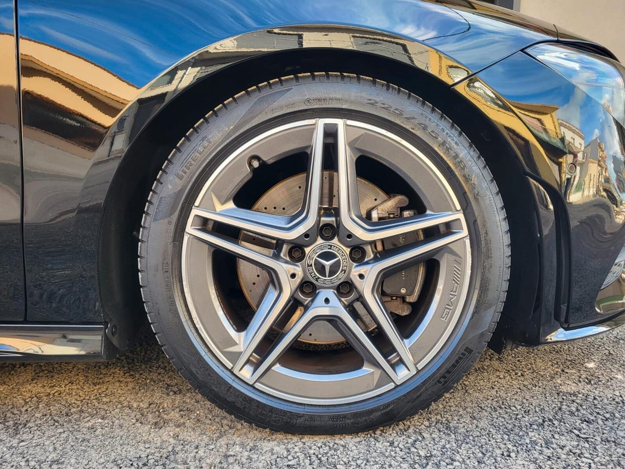 Mercedes CLA 200 d 150 Cv Autom. Premium/Amg+Tetto+Luci Ambiente...