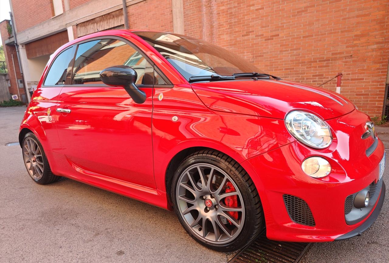 Abarth 695 Tributo Ferrari