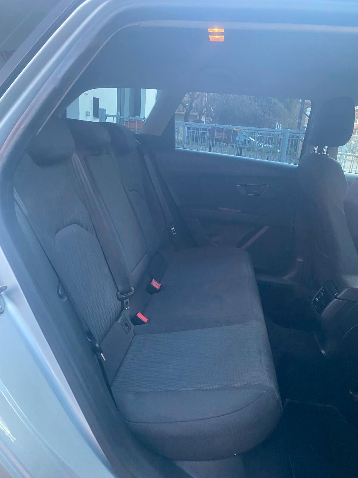 Seat Leon 1.6 TDI 105 CV ST Business NAVI