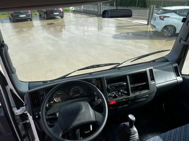 Isuzu M 21 TT Passo E ribaltabile trilaterale