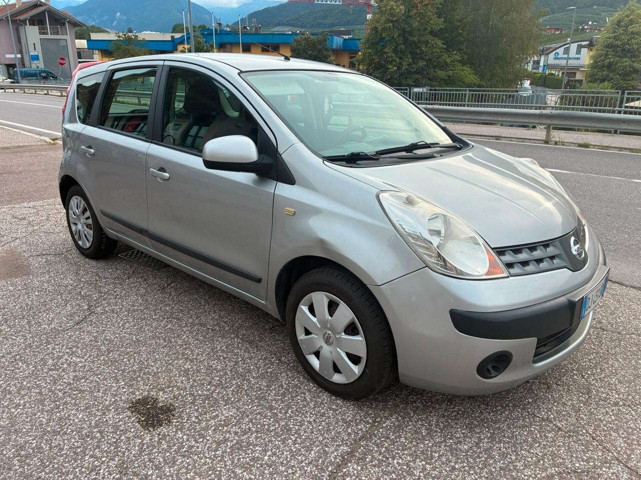 Nissan Note 1.4 BENZINA