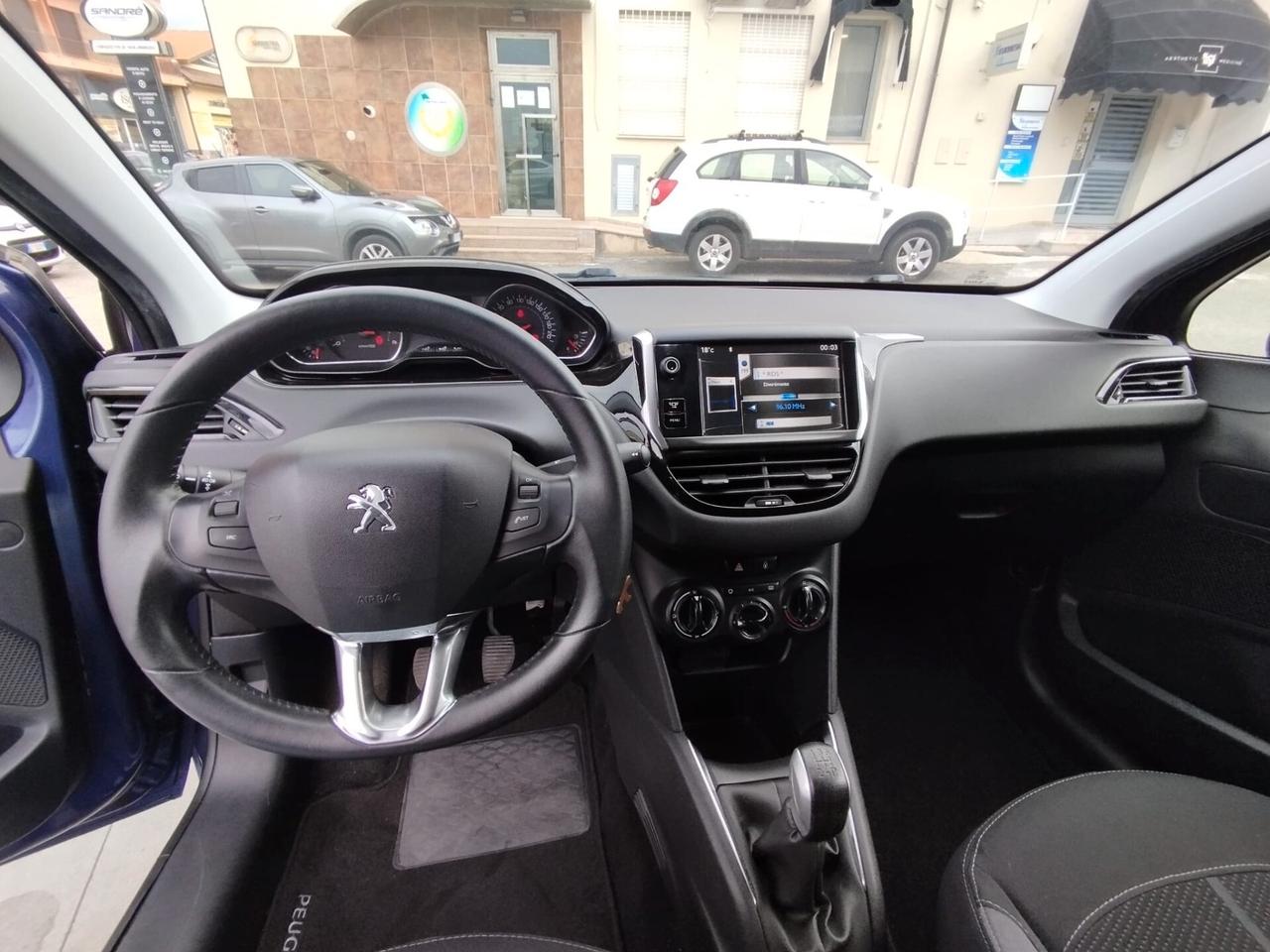 Peugeot 208 1.4 HDi 68 CV. ACTIVE PACK