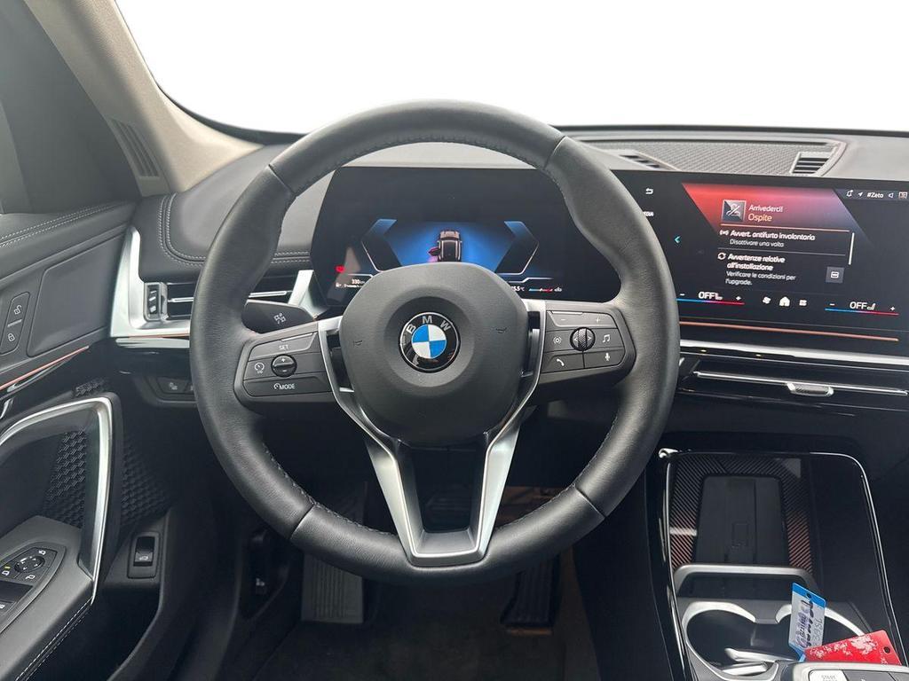 BMW X1 18 i X-Line sDrive DCT